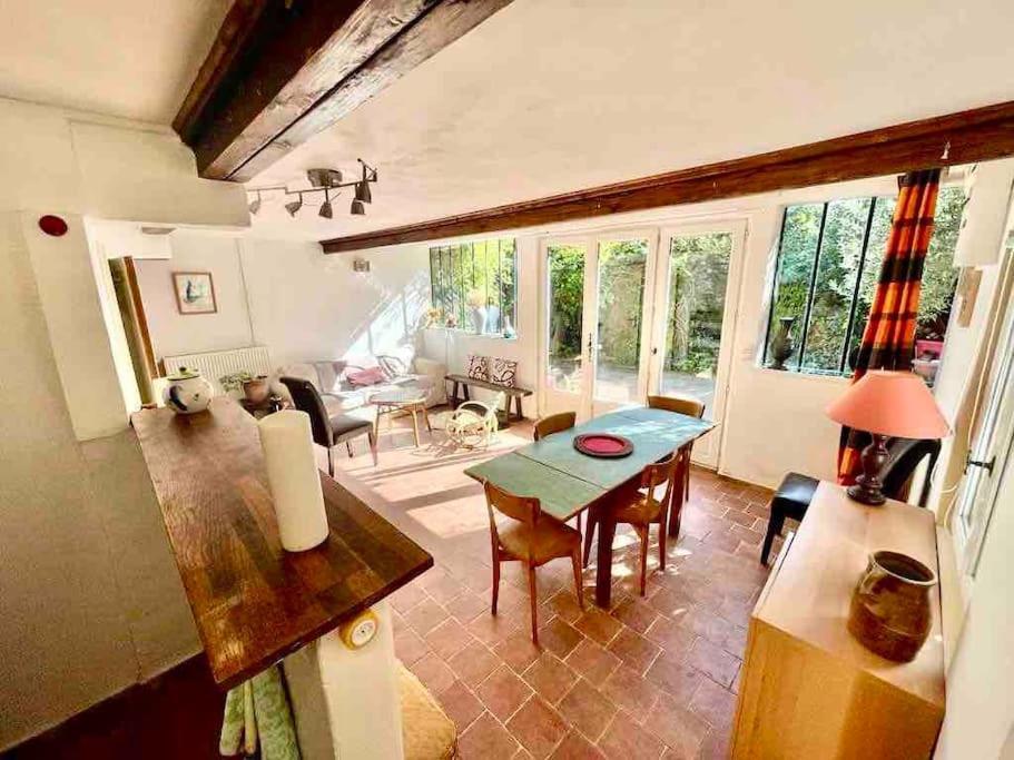 Charmante Maison Dans Jardin, Calme, 55M2- 2Ch, Metro, Tres Proche Paris ヴィトリー・シュル・セーヌ エクステリア 写真